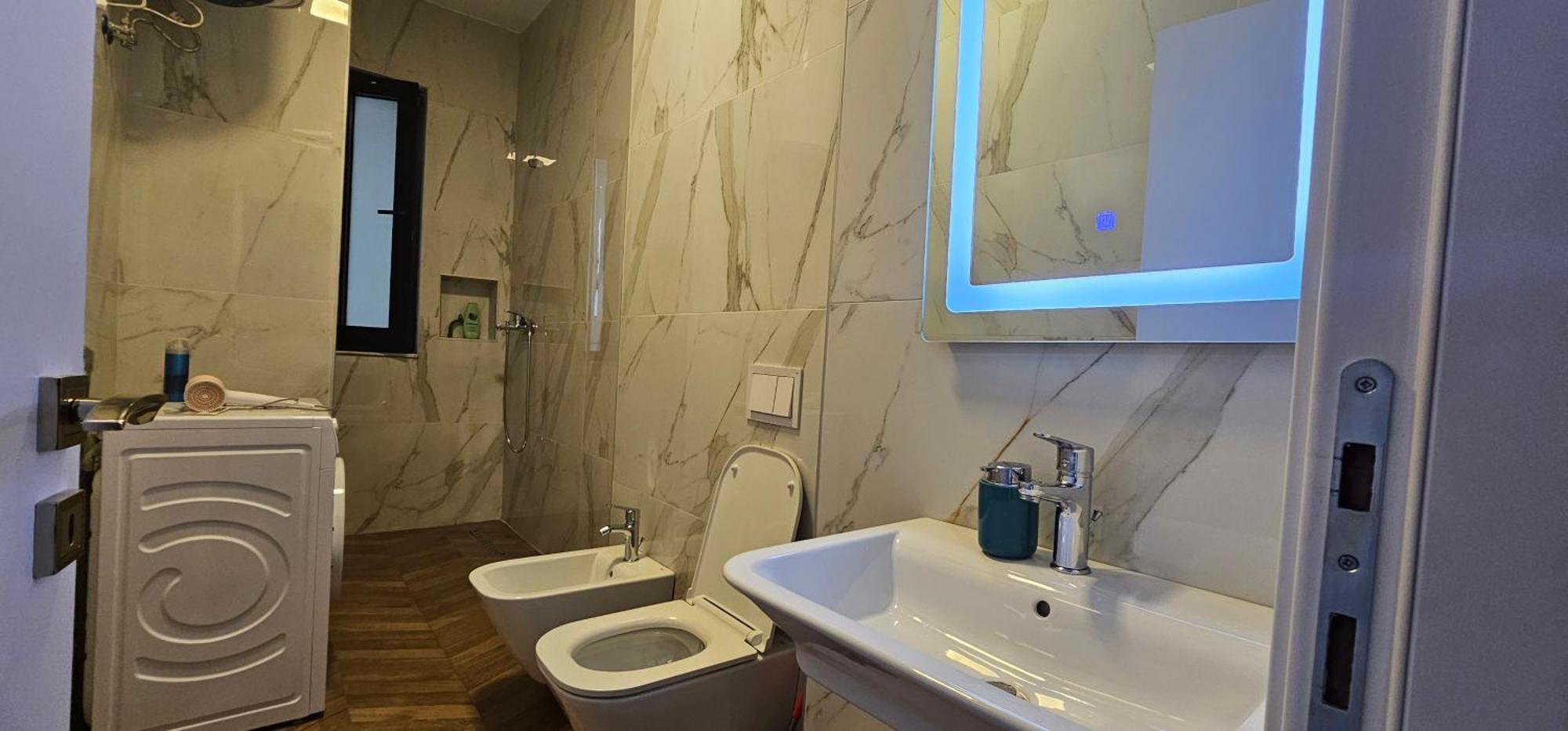 Free Parking Tirana Modern Escape Apartment Exterior photo