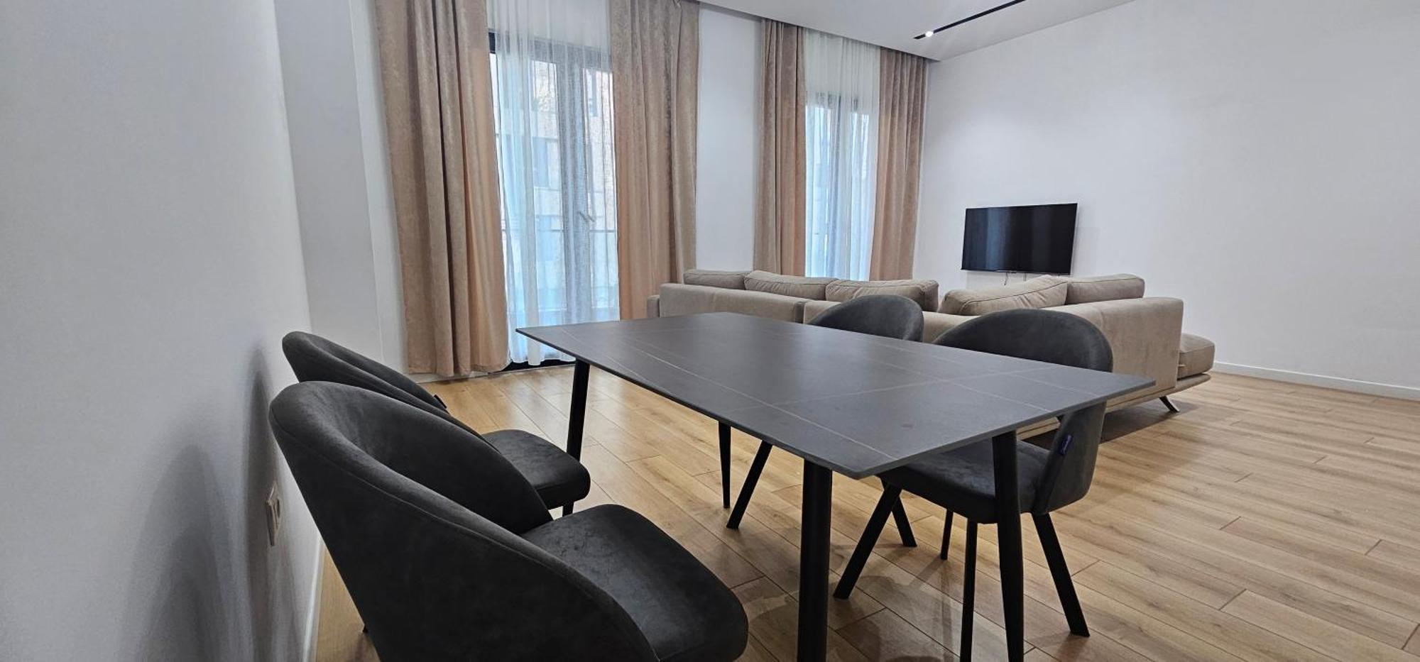 Free Parking Tirana Modern Escape Apartment Exterior photo